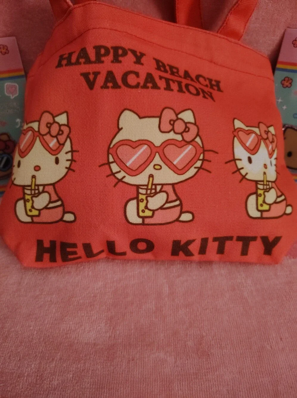 EXCLUSIVE - Officially Licensed Suntanned Hello Kitty Small Tote & Bag Charms